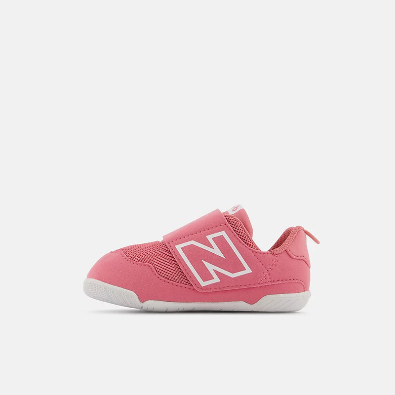 New balance 2025 sneaker pink