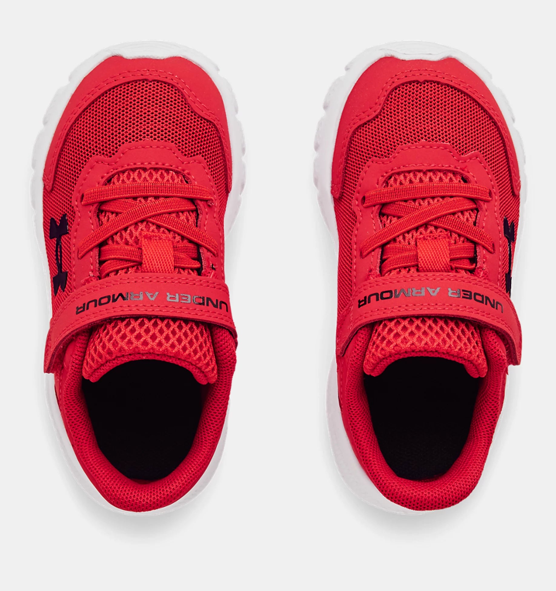 Under armour shoes best sale kids red