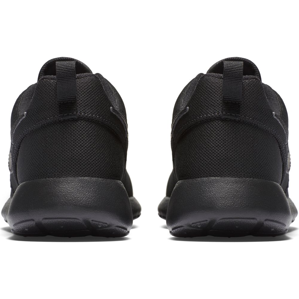 New Nike Roshe One FB Yeezy 2013 Size 11 Rare Authentic Black