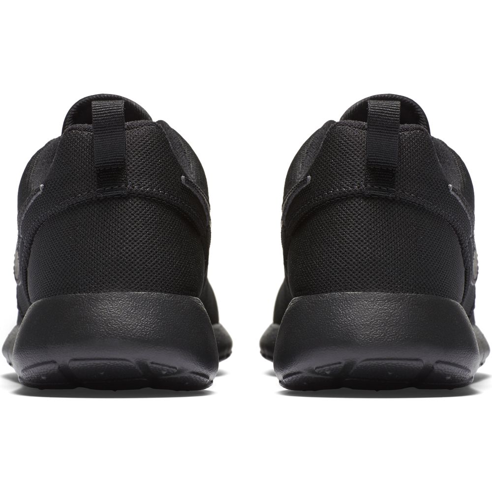 Nike Roshe One Younger Kids Shoe Black